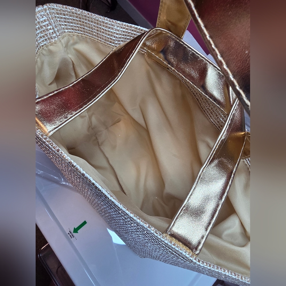 NEW Dior Parfums 2025 Gold Tote Bag! - Picture 7 of 14